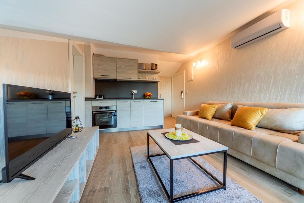 Luxury Apartments Queen Petrovac Екстериор снимка