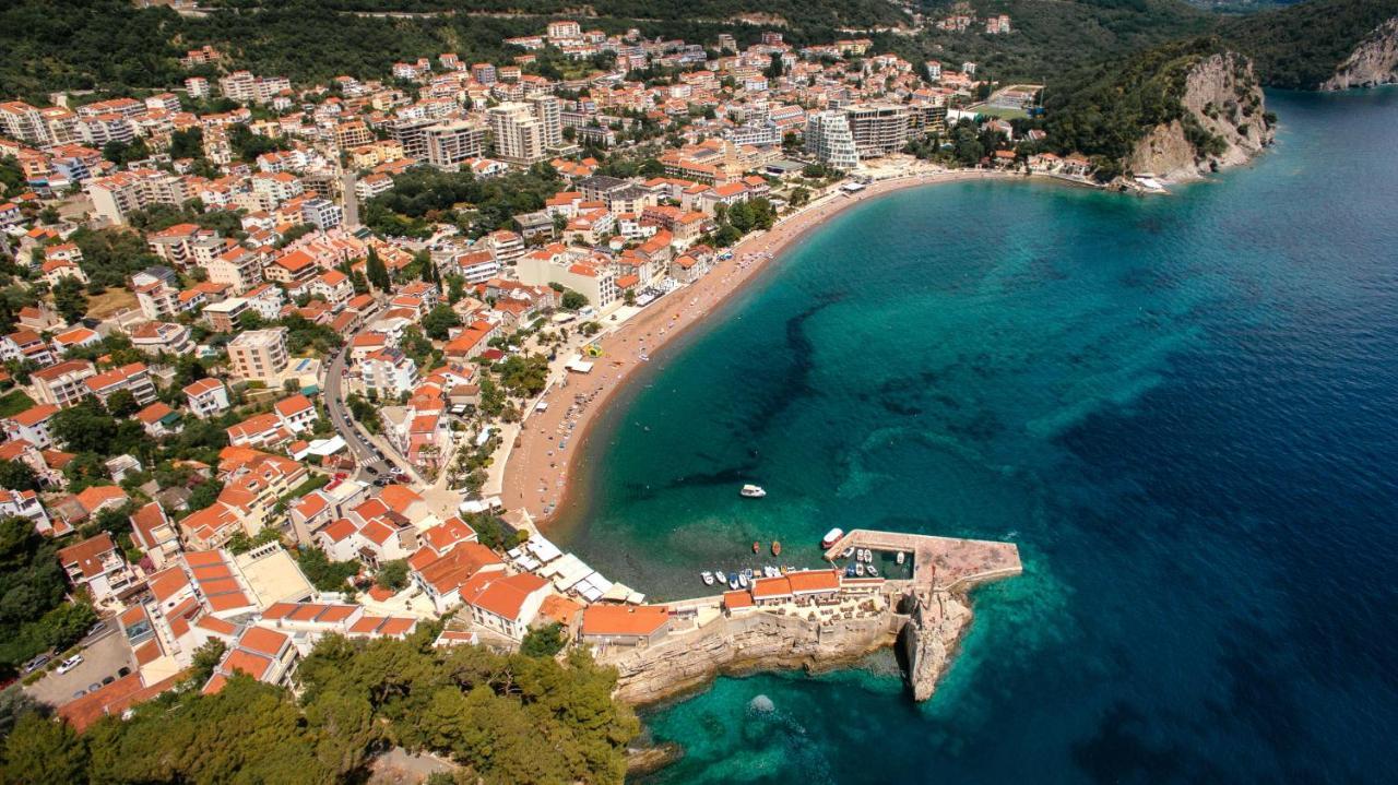 Luxury Apartments Queen Petrovac Екстериор снимка
